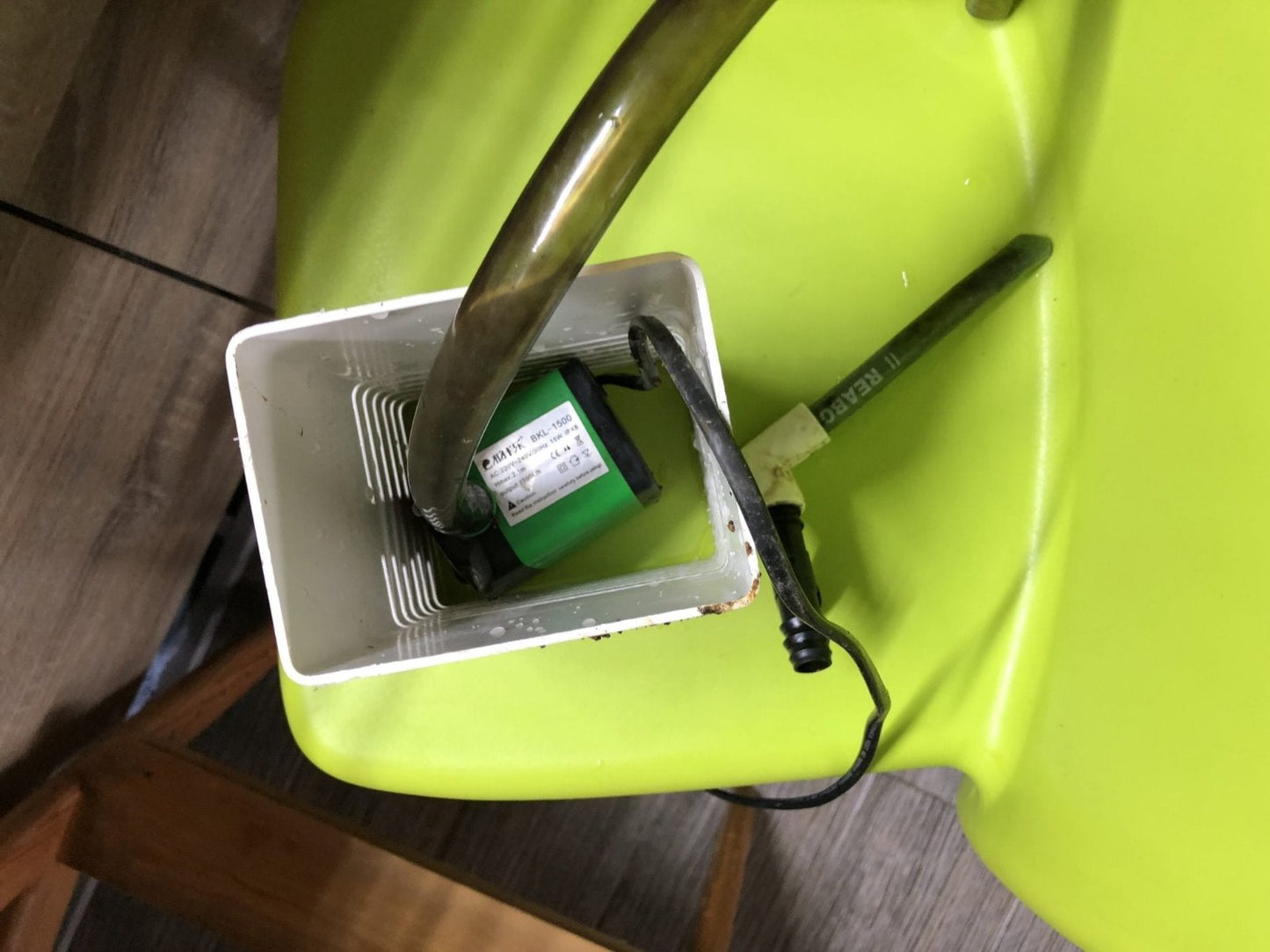 Pump Tank Filter Tank For Paludarium, Vivarium And Terrarium